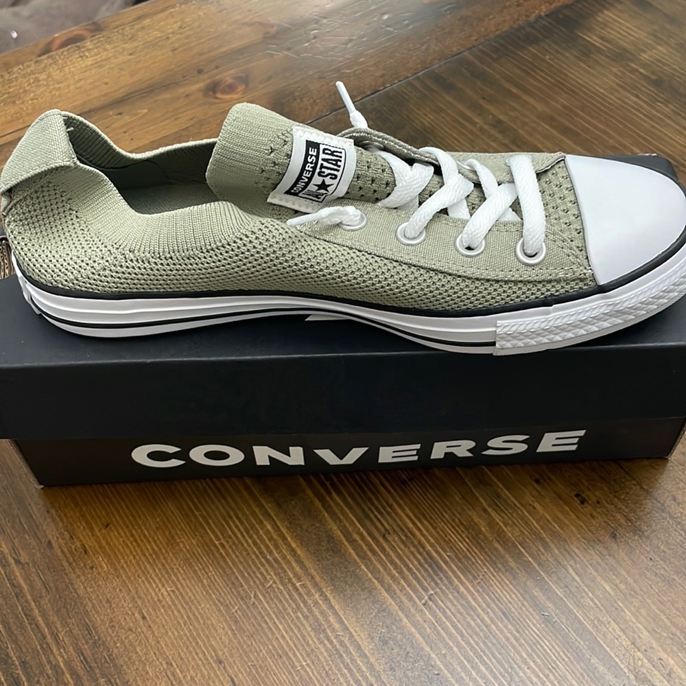 Brand new converse shoreline knit slip ons. Size 8.5. Color light field.